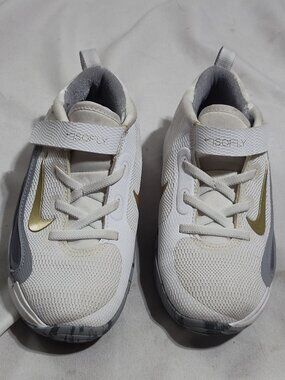 Isofly Nike Youth size 12.5